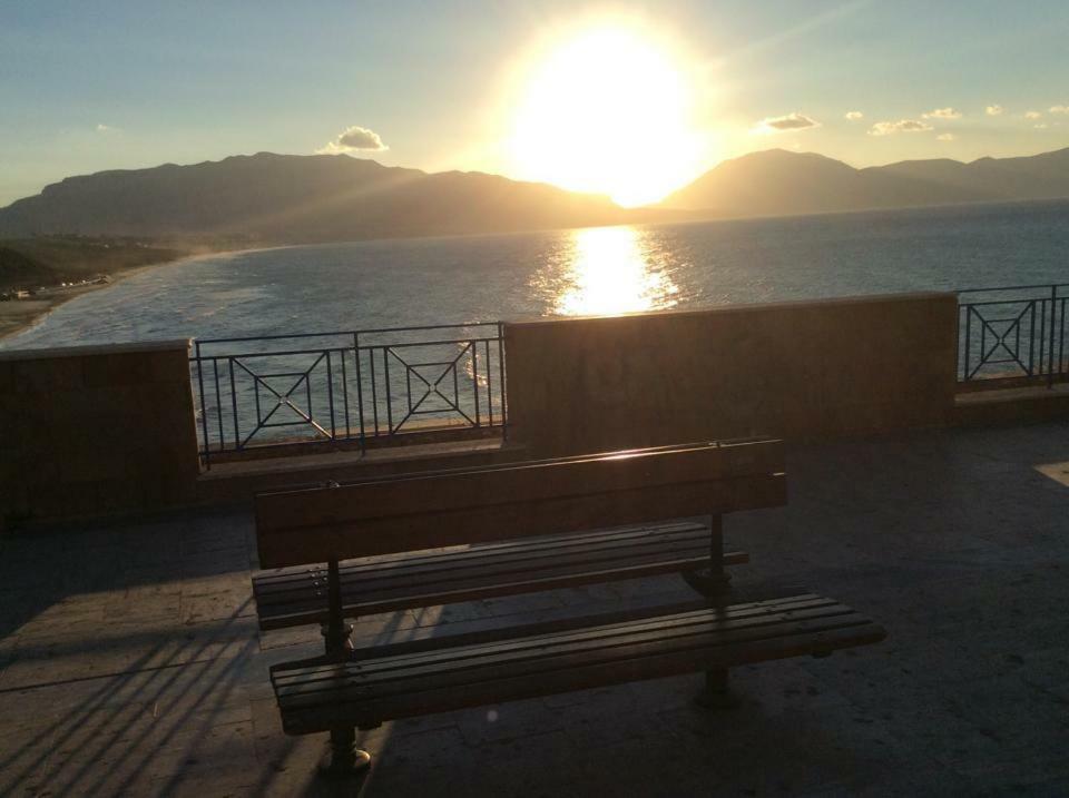Casa Vacanze Aurora Balestrate Bagian luar foto